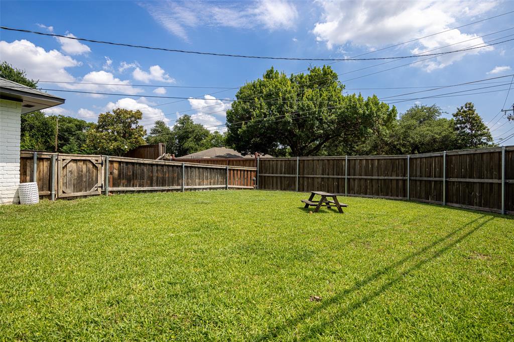 4708 Forest Bend Road Dallas, TX 75244 - Photo 27 of 30 Gated side yard