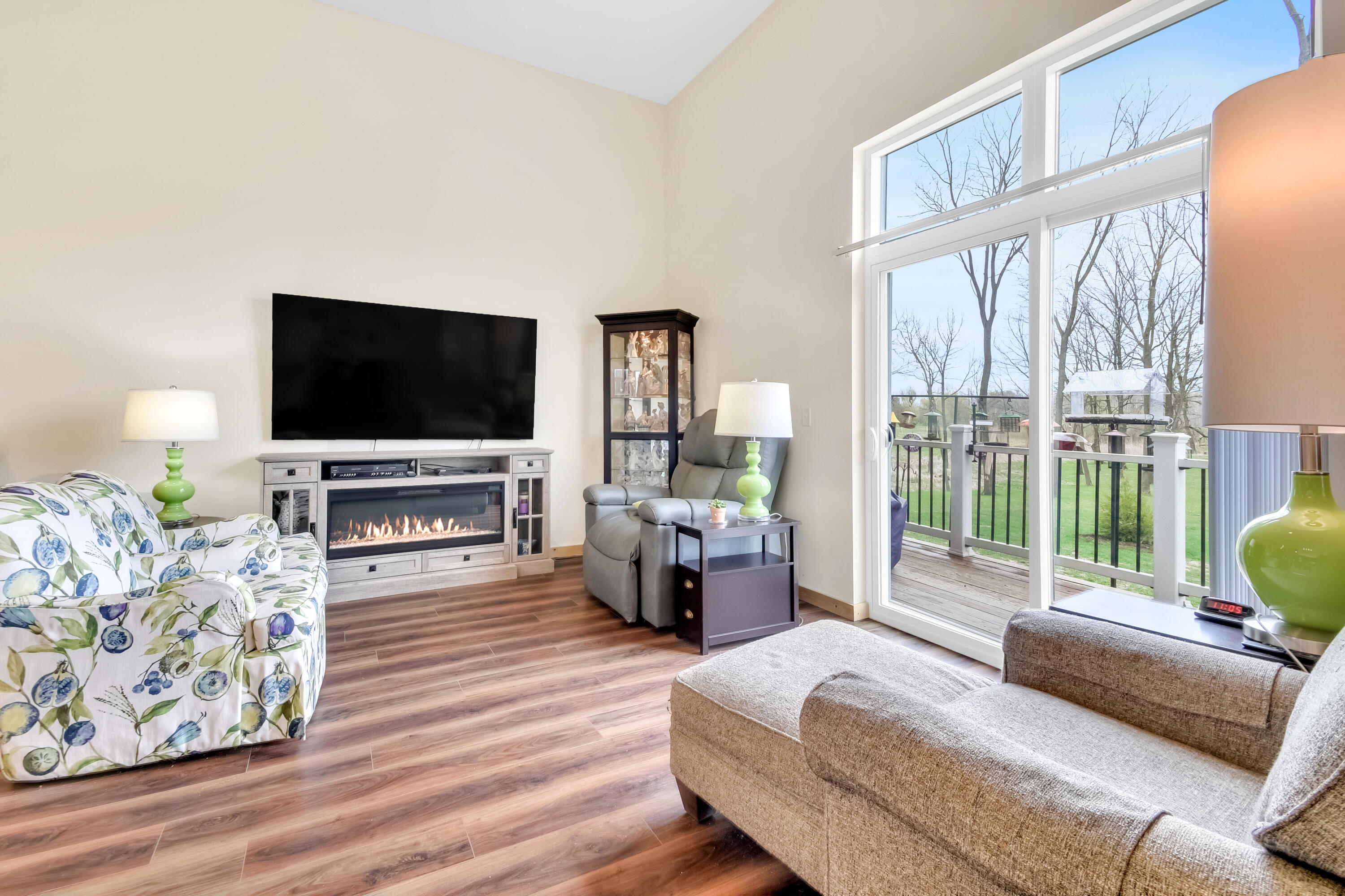 211 Edenview Lane Eden, WI 53019 - Photo 4 of 14 Southern exposure to park