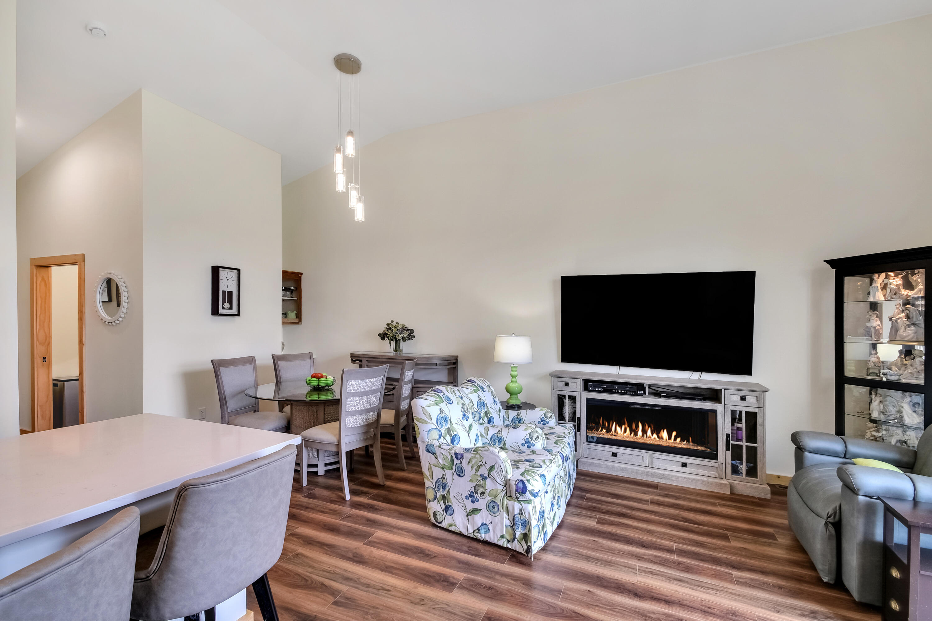 211 Edenview Lane Eden, WI 53019 - Photo 5 of 14 Vaulted ceilings thorughout