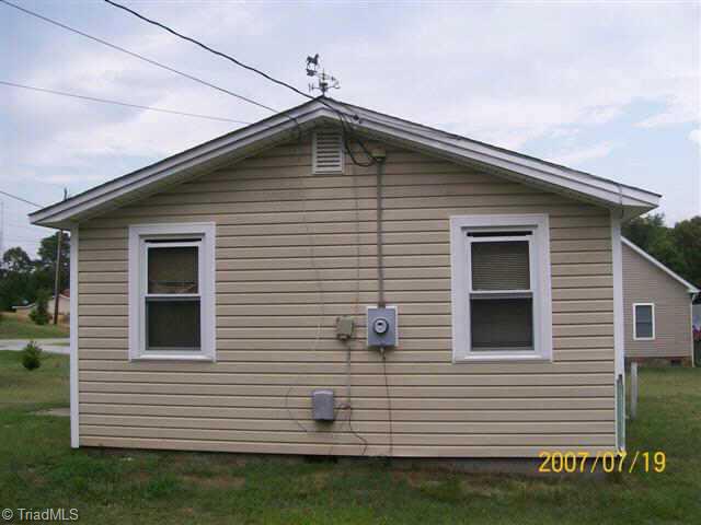 7627 Halldale Road High Point, NC 27265 - Photo 4 of 6 Other. SIDE