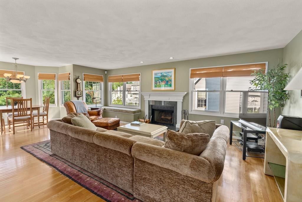 248 Salem End Road Framingham, MA 01702 - Photo 8 of 20 Gallery Image 8