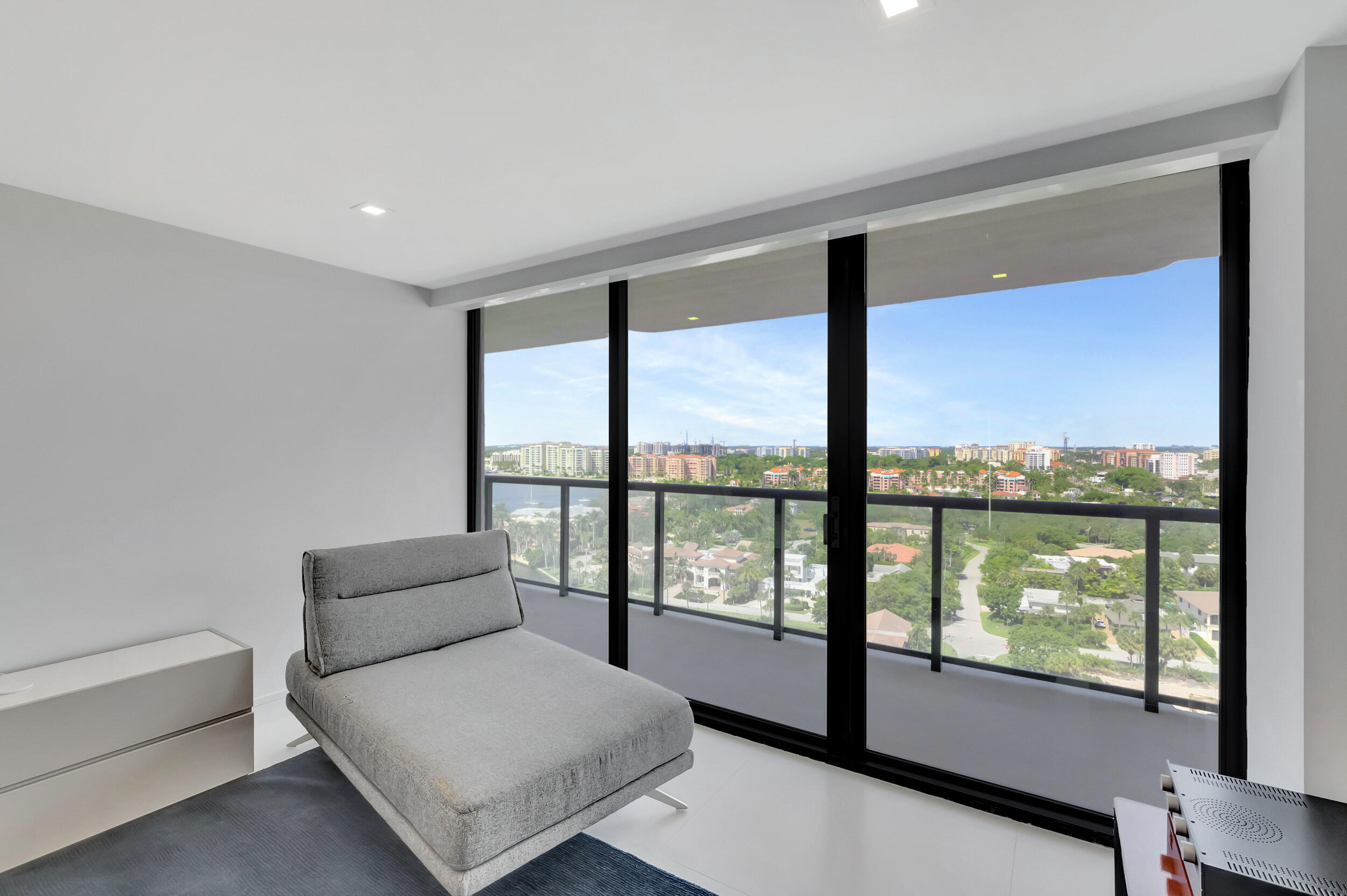 250 South Ocean Boulevard, Unit 16G Boca Raton, FL 33432 - Photo 44 of 91 43_dsc_0928