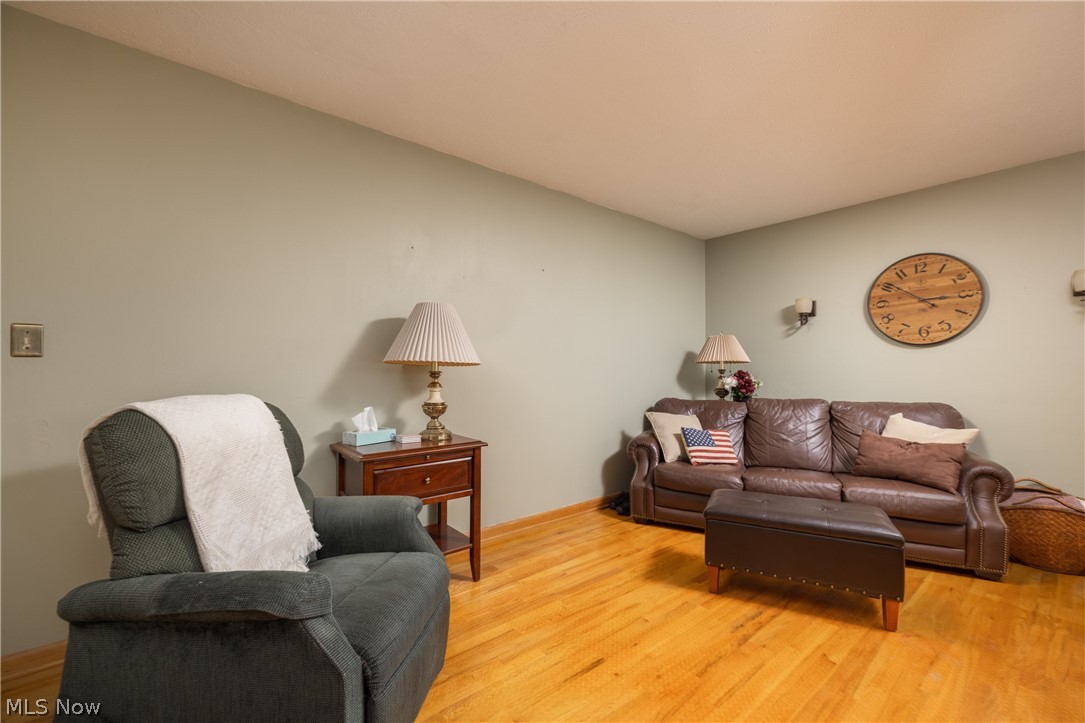11827 Clinton Road Doylestown, OH 44230 - Photo 5 of 20 Gallery Image 5
