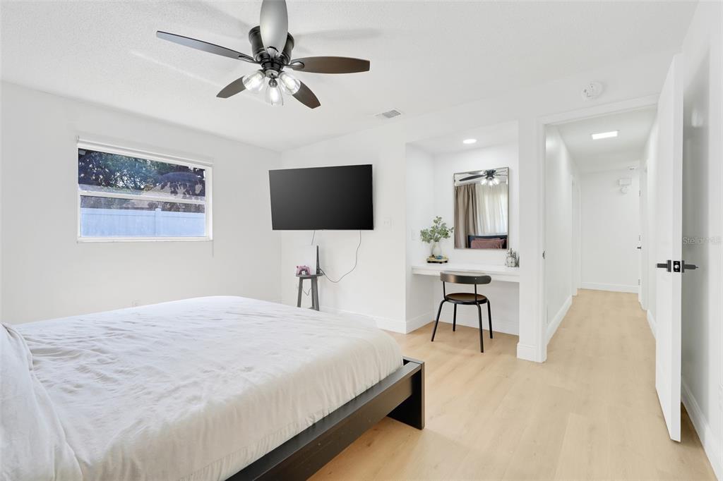 589 Del Rio Street Orlando, FL 32839 - Photo 18 of 30 Gallery Image 18