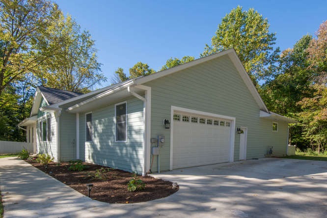 3642 East Sowder Square Bloomington, IN 47401 - Photo 2 of 29 Gallery Image 2