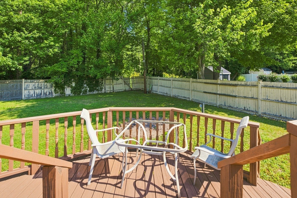 34 Roseen Road Holbrook, MA 02343 - Photo 21 of 25 Gallery Image 21