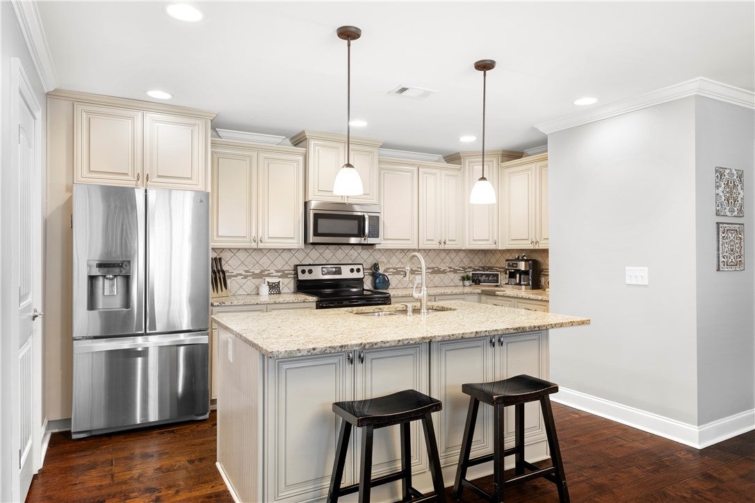 637 Deer Run Road Auburn, AL 36832 - Photo 4 of 21 Gallery Image 4
