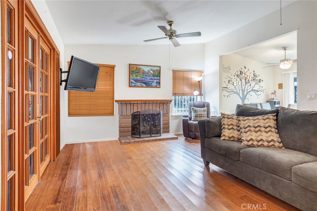 11383 Millard Drive Riverside, CA 92503 - Photo 9 of 16