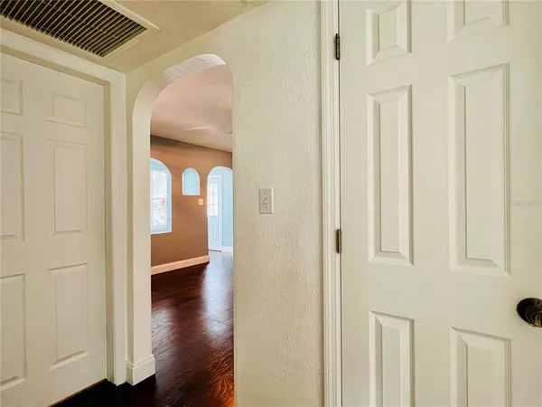$2,249 | 1930 Douglas Avenue, Clearwater, FL 33755