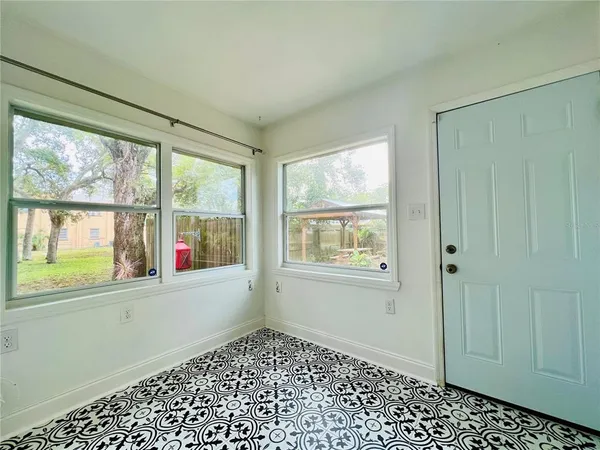 $2,249 | 1930 Douglas Avenue, Clearwater, FL 33755