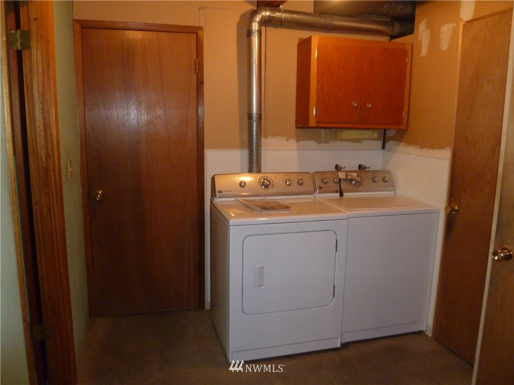 12127 Southeast 160th Street Renton, WA 98058 - Photo 18 of 21 Gallery Image 18
