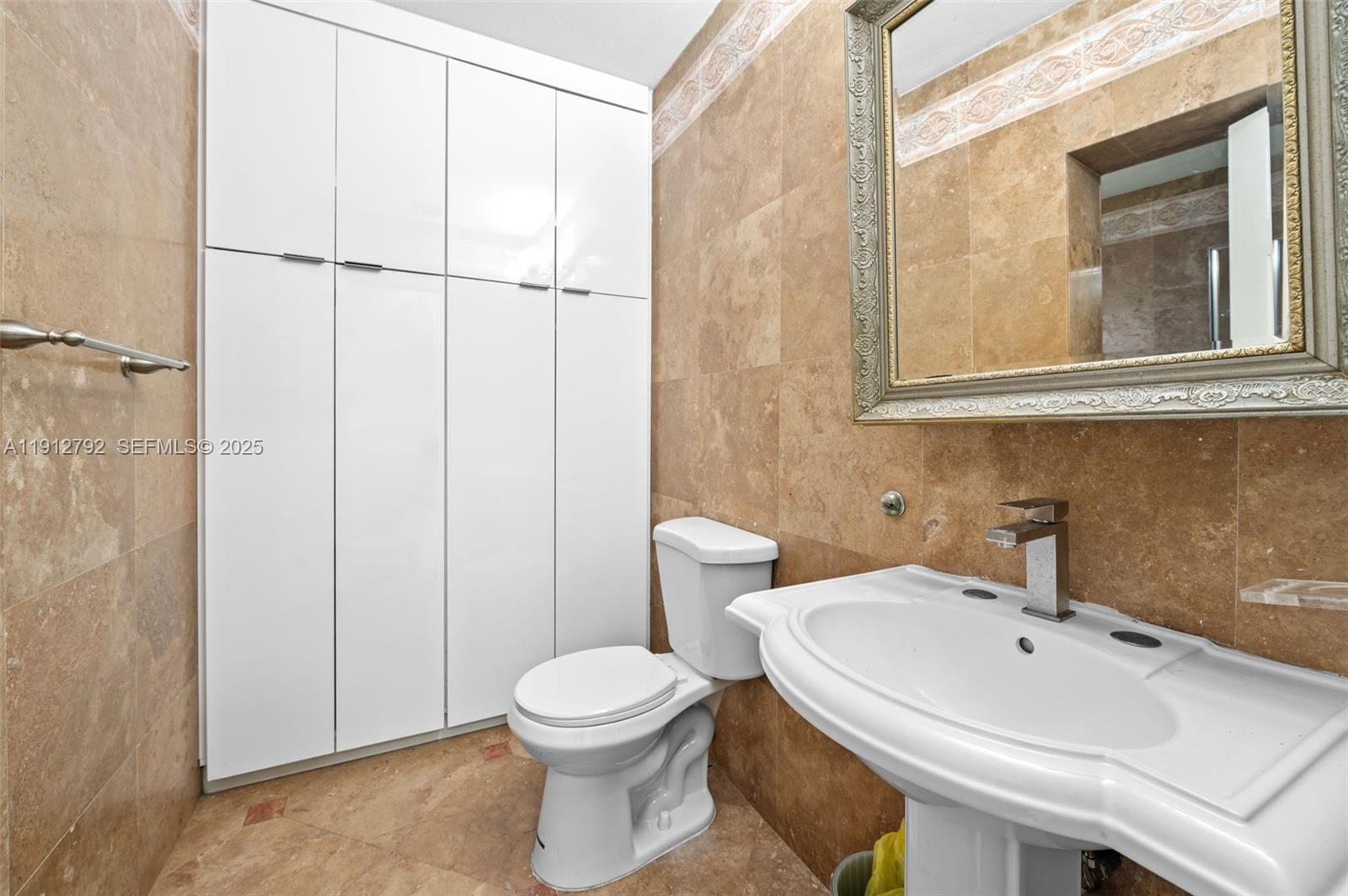 5355 West 5th Lane Hialeah, FL 33012 - Photo 19 of 34