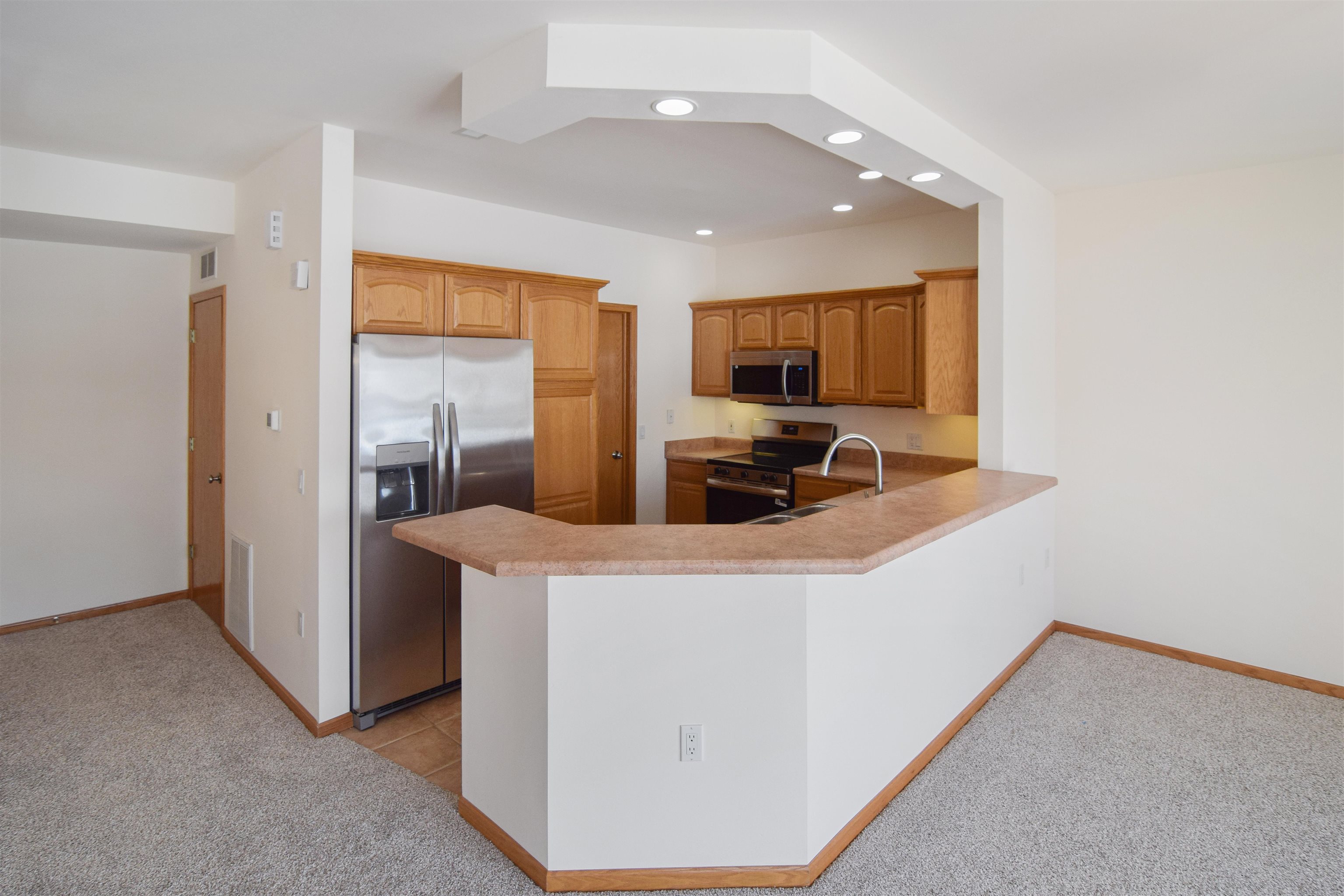 3045 Nessling Street Madison, WI 53719 - Photo 3 of 22