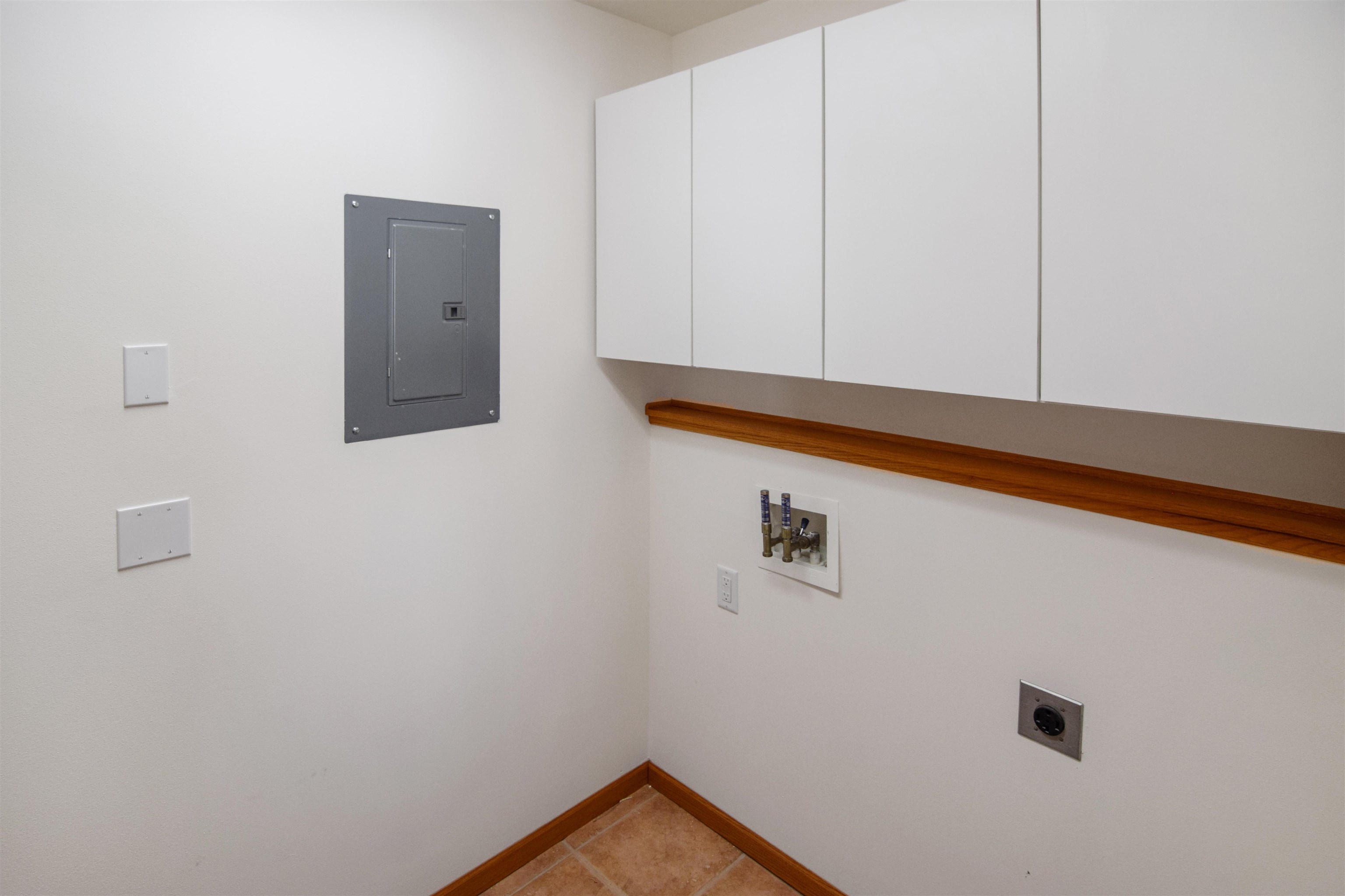 3045 Nessling Street Madison, WI 53719 - Photo 10 of 22