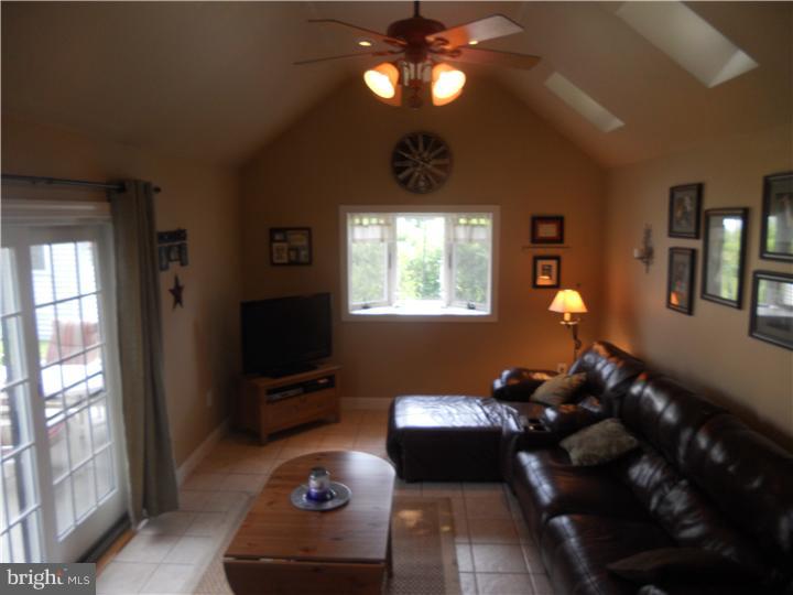 11 Dunbar Road Newark, DE 19711 - Photo 2 of 11 Gallery Image 2
