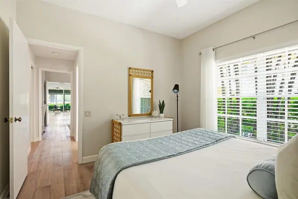 $700,000 | 45 Pelican Place, Belleair, FL 33756