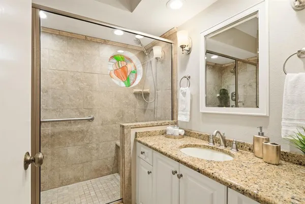 $700,000 | 45 Pelican Place, Belleair, FL 33756