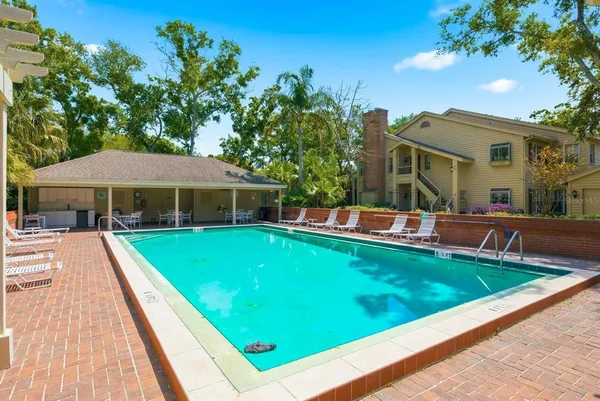 $700,000 | 45 Pelican Place, Belleair, FL 33756