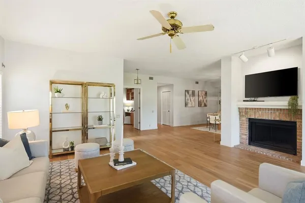 $700,000 | 45 Pelican Place, Belleair, FL 33756