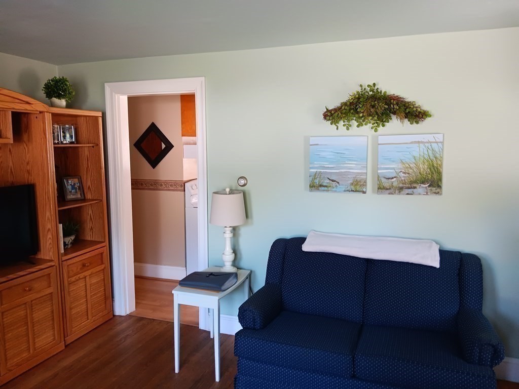 914 Riverside Drive Methuen, MA 01844 - Photo 17 of 41 Gallery Image 17