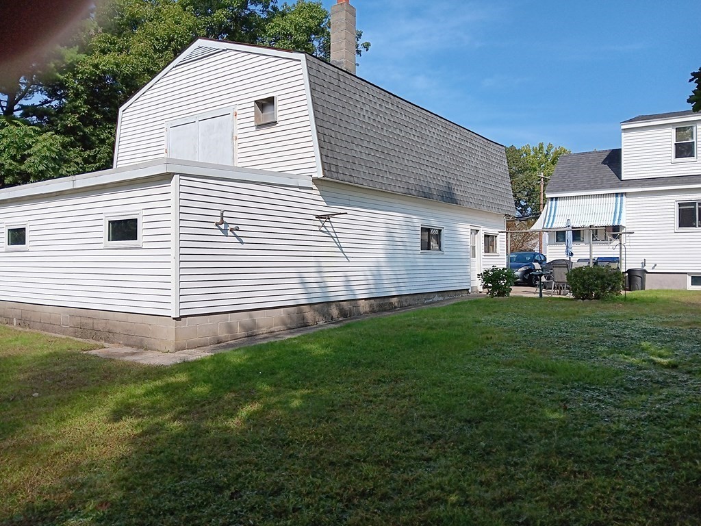 914 Riverside Drive Methuen, MA 01844 - Photo 5 of 41 Gallery Image 5