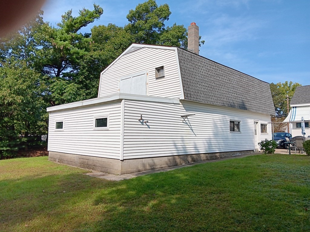 914 Riverside Drive Methuen, MA 01844 - Photo 7 of 41 Gallery Image 7
