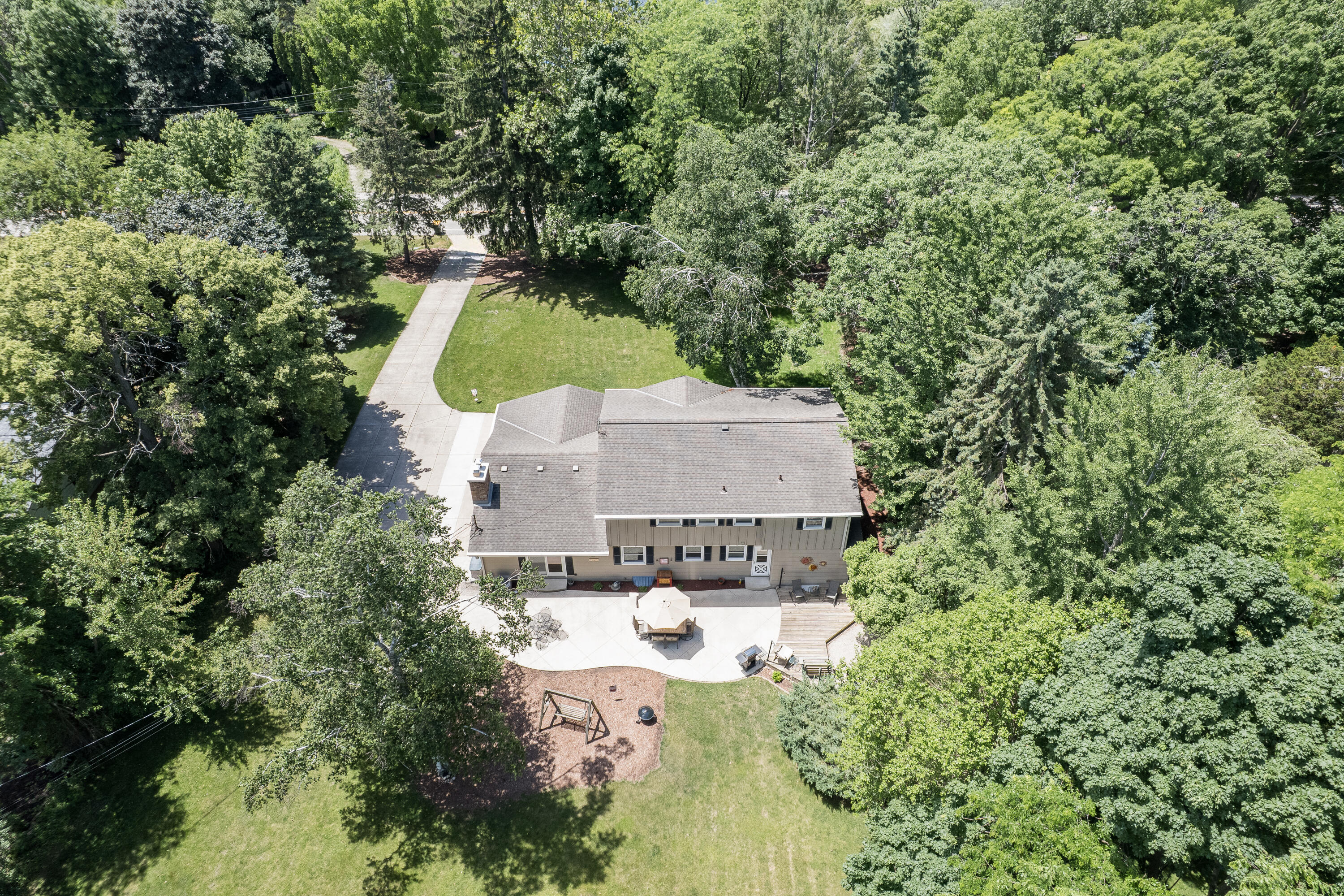 5600 South Kurtz Road Hales Corners, WI 53130 - Photo 53 of 59 25