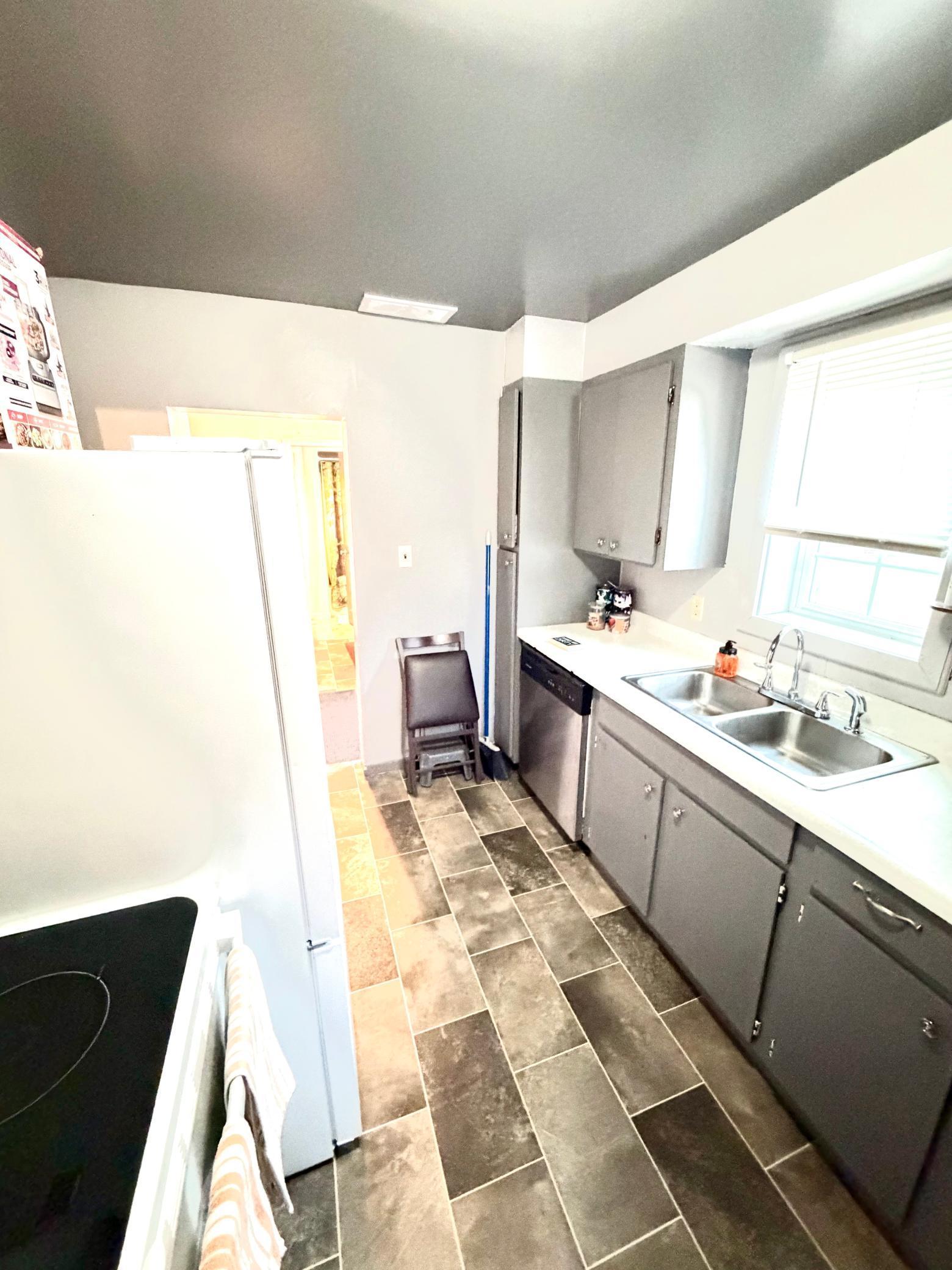 305 Harding Street Karlstad, MN 56732 - Photo 8 of 18