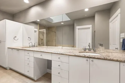 $525,000 | 4023 Rawlins Street, Unit 105, Dallas, TX 75219