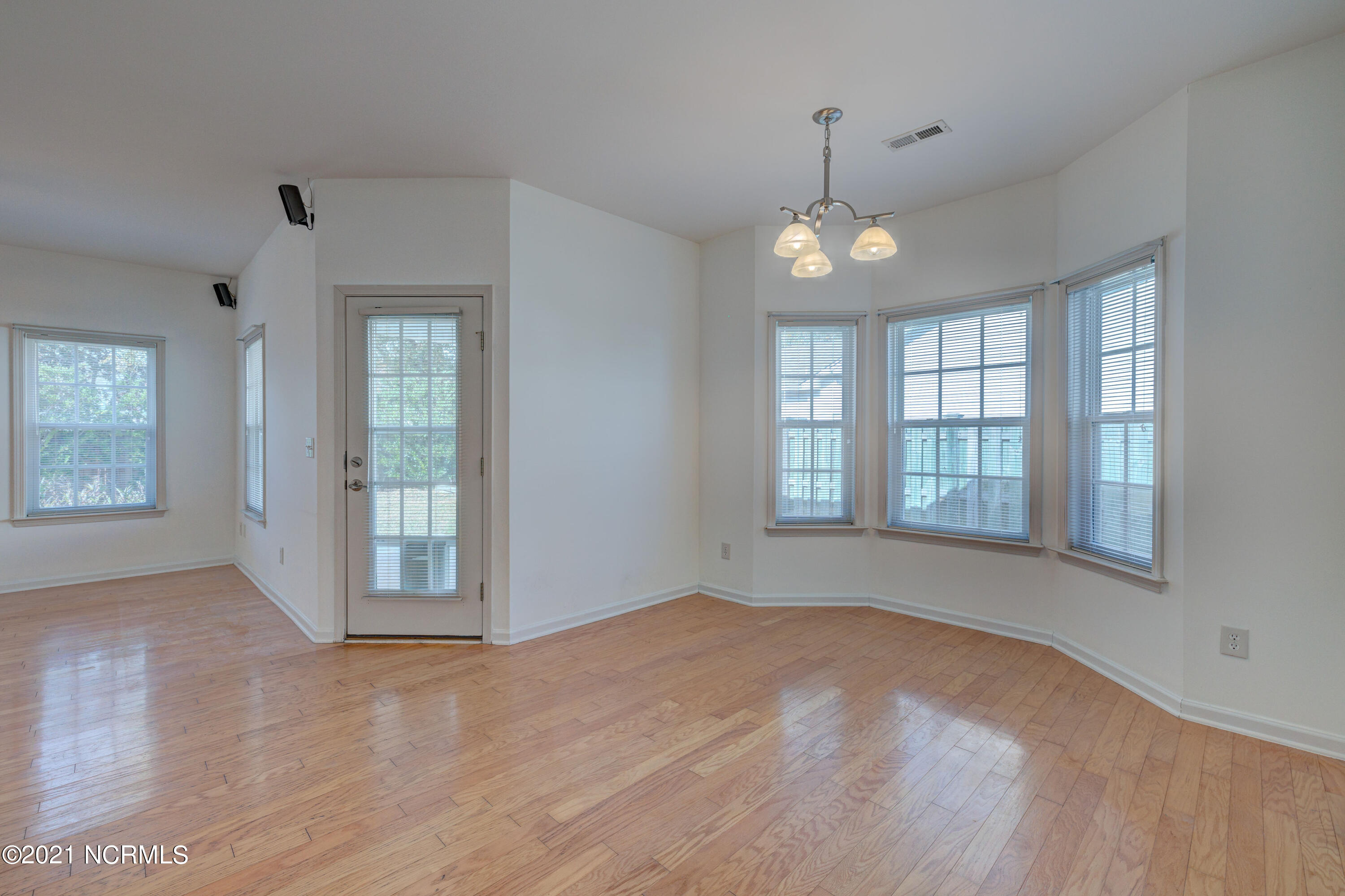 8629 Orchard Loop Road Leland, NC 28451 - Photo 13 of 35 8629OrchardLoopEdit-15