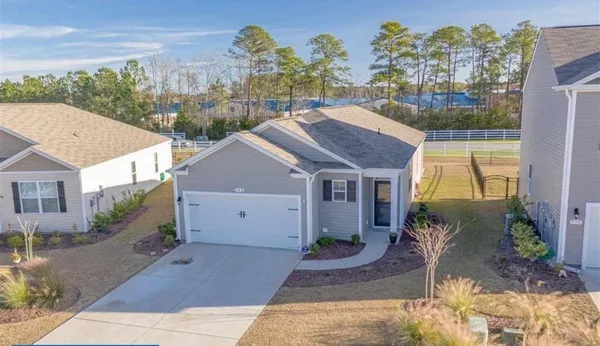 $2,400 | 542 Hay Hill Lane, Myrtle Beach, SC 29579