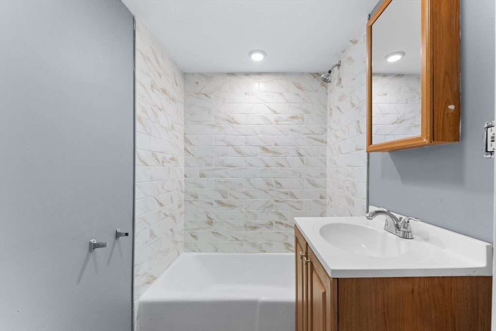 12 R Granite Street Fitchburg, MA 01420 - Photo 16 of 42 Gallery Image 16