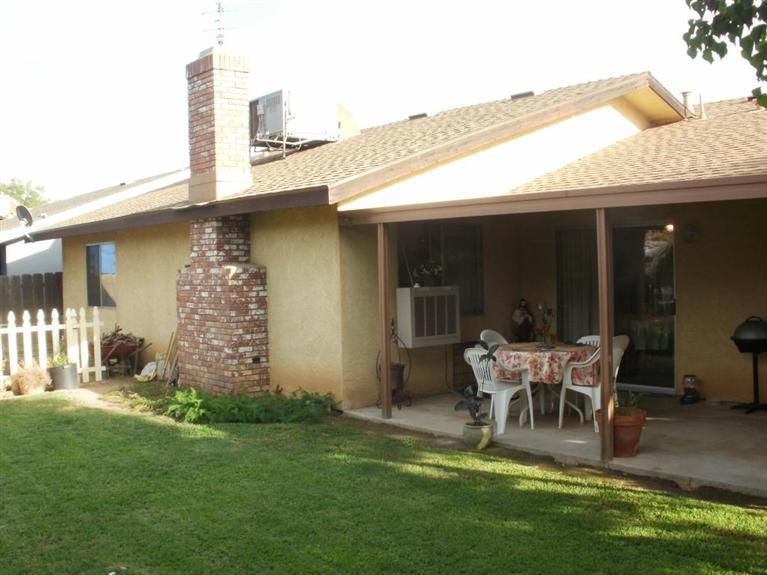 1116 East Santa Rosa Street Reedley, CA 93654 - Photo 2 of 2 Gallery Image 2