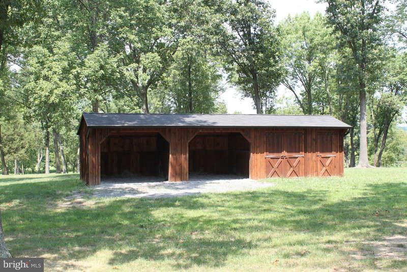 239 Klines Mill Road Middletown, VA 22645 - Photo 19 of 30 Run In Shed