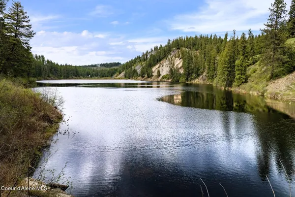 $949,000 | 1438 Granite Loop, Athol, ID 83801