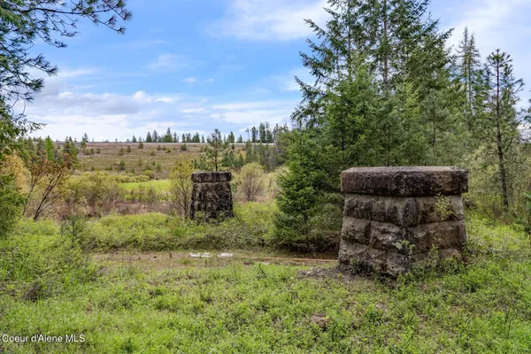 $949,000 | 1438 Granite Loop, Athol, ID 83801