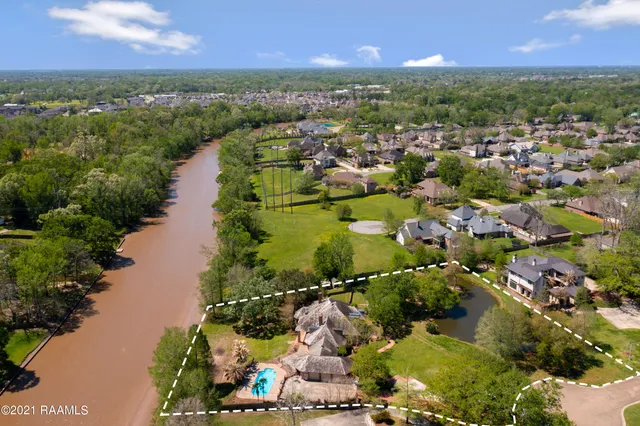 $1,250,000 | 116 C Jean Baptiste Drive, Lafayette, LA 70503