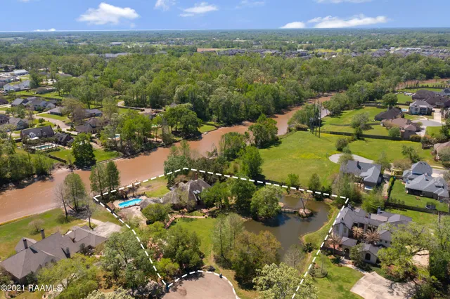 $1,250,000 | 116 C Jean Baptiste Drive, Lafayette, LA 70503