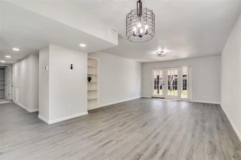 $285,000 | 6402 Casa Vista Drive, Garland, TX 75043