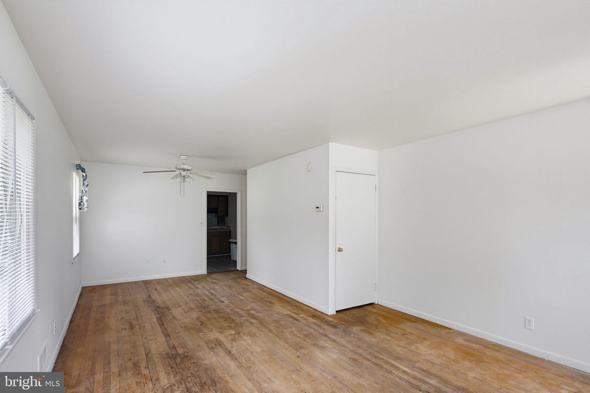 3619 Kenmar Road Baltimore, MD 21244 - Photo 6 of 35 Gallery Image 6