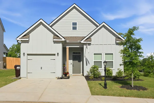 $354,000 | 7593 Snow Line Lane, Ooltewah, TN 37363