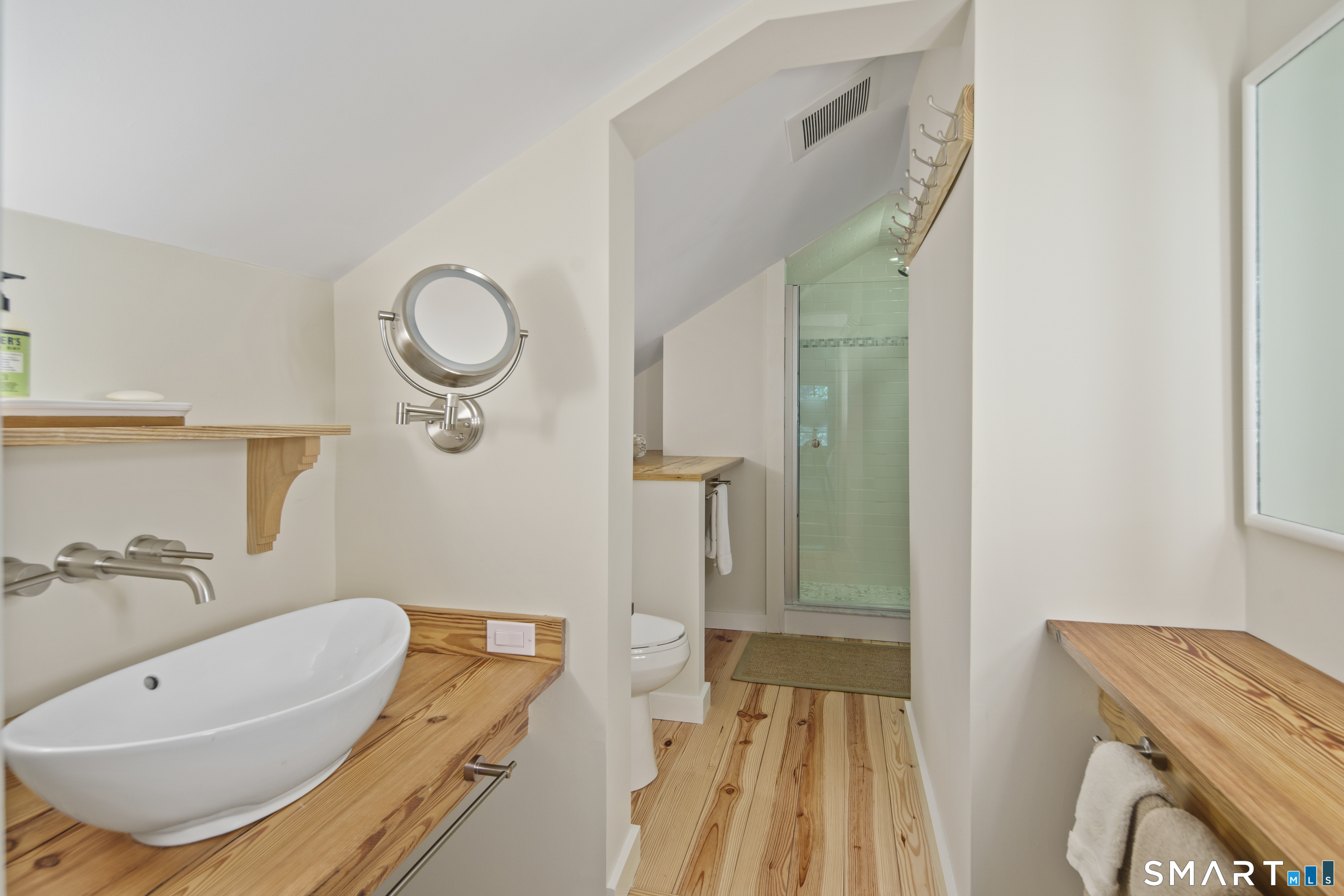 58 Kent Road Wilton, CT 06897 - Photo 15 of 21