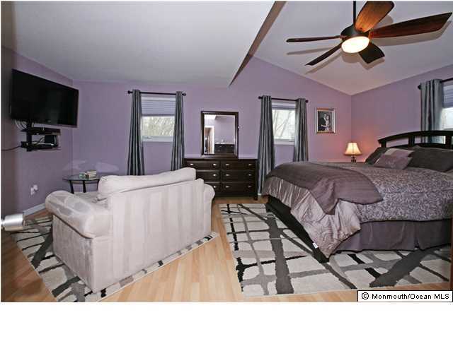 20 Glen Road Howell, NJ 07731 - Photo 7 of 22 Additional Photo
