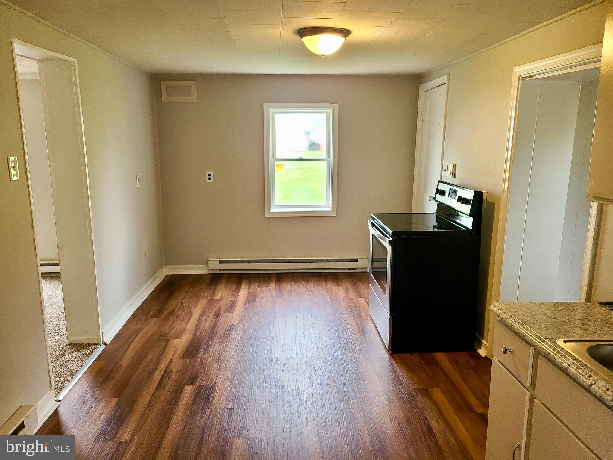 100 East 11th Avenue Ranson, WV 25438 - Photo 5 of 39