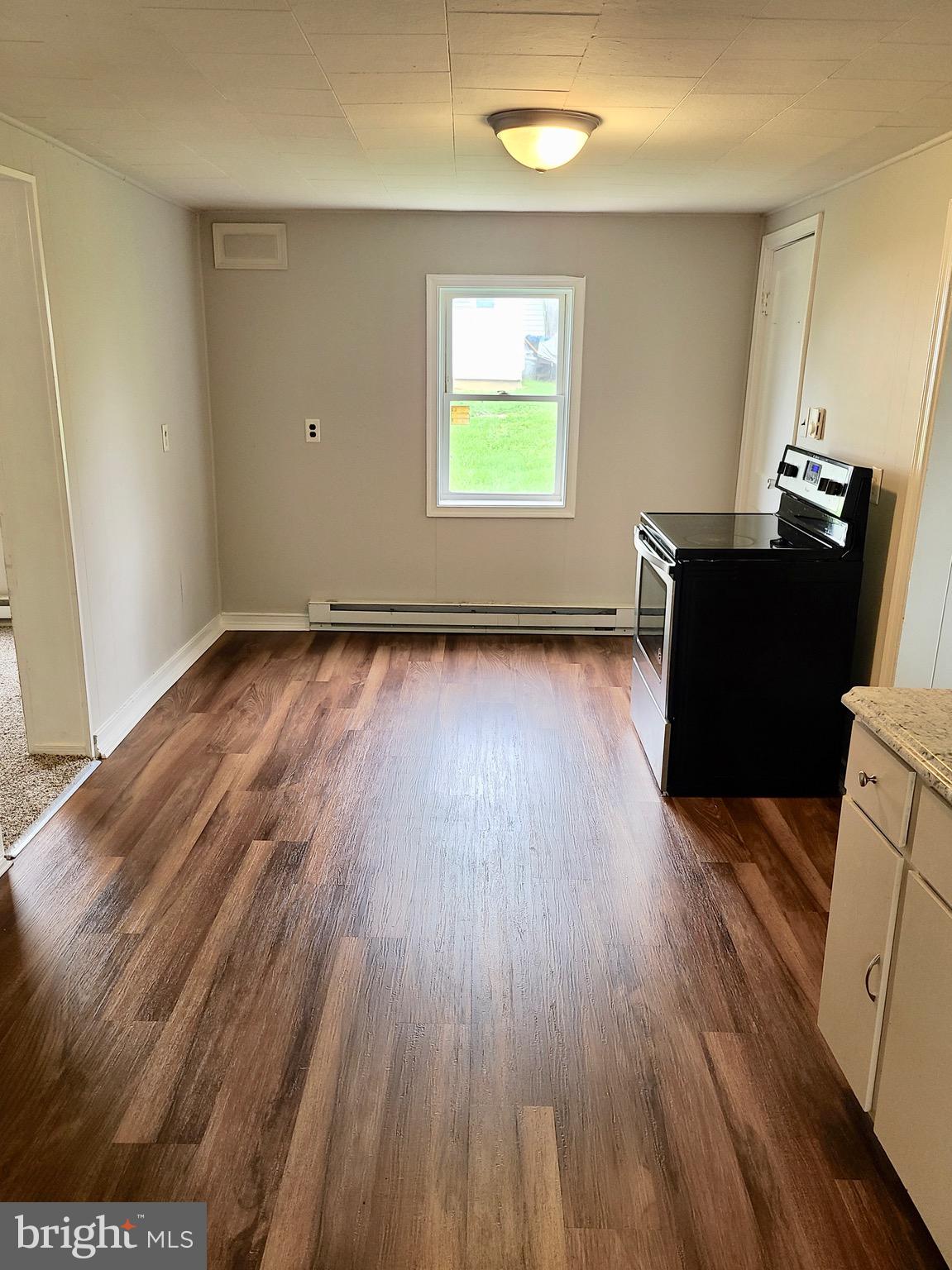 100 East 11th Avenue Ranson, WV 25438 - Photo 6 of 39