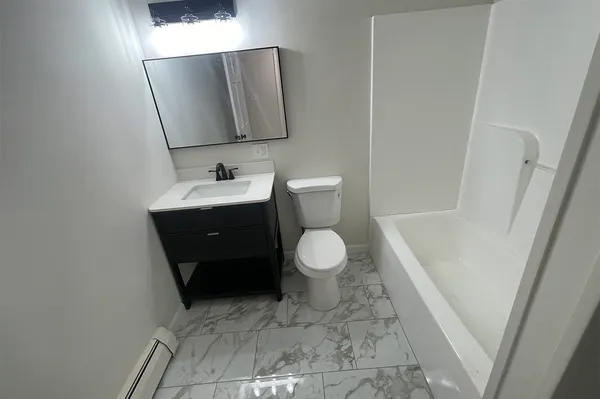 $2,800 | 235 Russell Street, Unit 1, New Haven, CT 06513