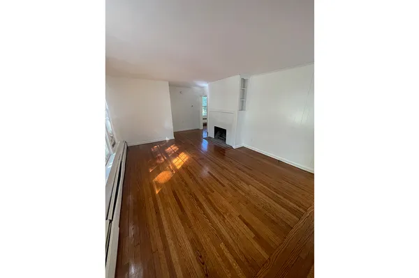 $2,800 | 235 Russell Street, Unit 1, New Haven, CT 06513