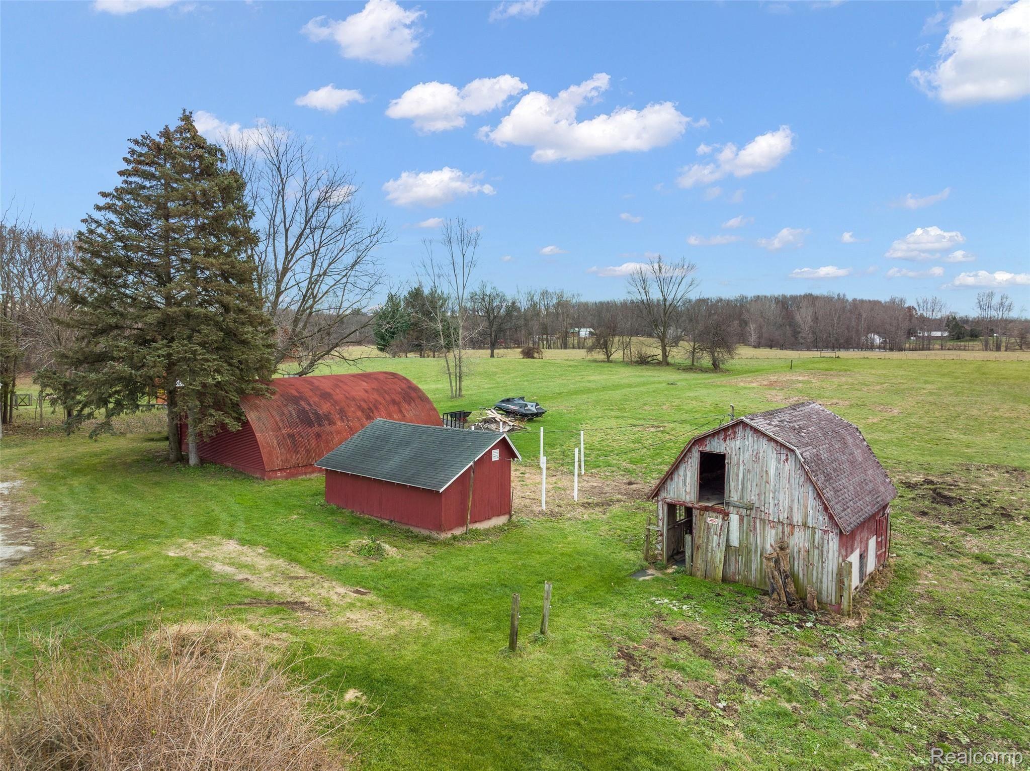 10448 Green Rd-9.jpg