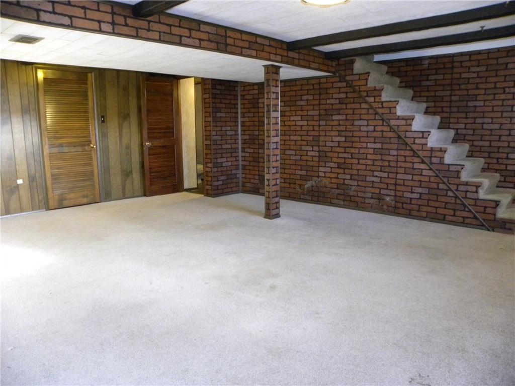 222 Roth Street Houston, PA 15342 - Photo 21 of 25 Huge finished game room