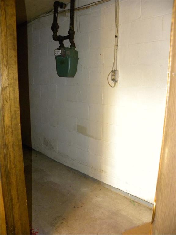 222 Roth Street Houston, PA 15342 - Photo 23 of 25 Nice storage room in the lower level